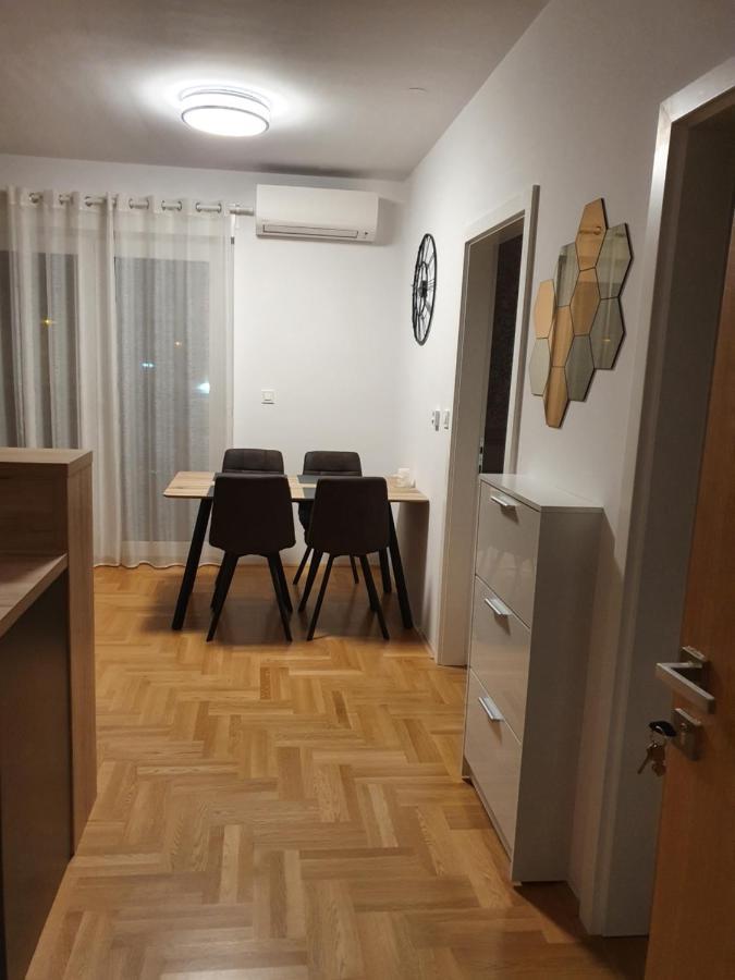 Apartman Luka Загреб Екстериор снимка
